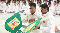 Программа в исполнении выпускников колледжа Шри Сатья Саи в Бриндаване